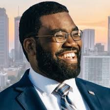 Christian Wise Smith, Esq. (@attorneywisesmith) • Instagram photos and  videos