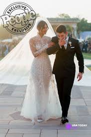 See Priyanka Chopra S Stunning Ralph Lauren Wedding Dress With A 75 Foot Long Veil Priyanka Chopra Wedding Ralph Lauren Wedding Dress Red Wedding Dresses