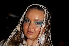 How size inclusivity at fashion shows can have a big impact