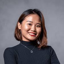 Sen Nguyen's Instagram, Twitter & Facebook