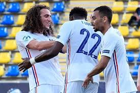 Voici la liste des 377 membres de la. Jeux Olympiques Football L Equipe De France Herite D Un Groupe En Apparence Abordable La Roche Sur Yon Maville Com