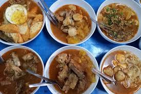 Selamat mencoba dan berkreasi sendiri dengan cara membuat seblak kerupuk mie. Resep Seblak Mi Instan Pakai Mi Ayam Bawang