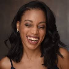 Diamond Essence White💕 (@ThisIs_Essence)