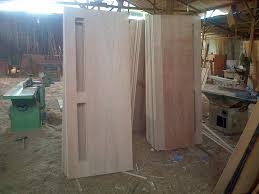 Menghitung biaya pembuatan pintu plywood atau pintu triplek. Pintu Kayu Plywood Yang Banyak Di Cari