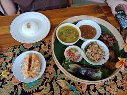 You can cook according to your own habits just by using less greasy condiments (because other fats are spreading out from food during the cooking) and less water (since the . evaporation is restricted, liquids does not consume). Ceraki Bali Cooking Class Is Privat Cooking Class Here You Cook Your Own Food And Best