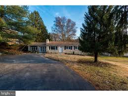 2318 Harts Ln Lafayette Hill Pa 19444