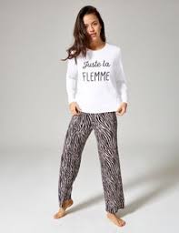 Pyjamas / chemises de nuit smiley pyjama manches longues santa night by rouge disponible en taille homme. Pyjama Femme