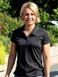 Her maternal aunt, princess astrid, duchess of. Magdalena Neuner Den Fussball Im Visier Dfb Deutscher Fussball Bund E V