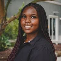 Amanze Ejiogu's Instagram, Twitter & Facebook