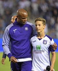 Yari verschaeren plays the position midfield, is years old and cm tall, weights kg. Zonder Assists Of Goals Slaap Ik Moeilijk De Standaard Mobile