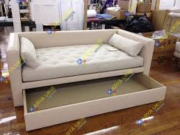 Mulai dari untuk ruang keluarga, ruang tv, hingga sekedar ruang duduk, kehadiran sofa selalu menjadi kebutuhan utama. Jual Sofa Serbaguna Sorong Untuk Nonton Tv Kursi Sofa Double Bed Unik
