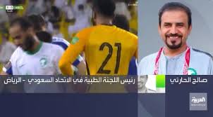 تمكن الطاقم الطبي للمنتخب السعودي من إنقاذ اللاعب حسان تمبكتي بعد تعرضه لإصابة خطيرة خلال مباراة الأخضر السعودي أمام نظيره… Pmgzwuqj5dkoom