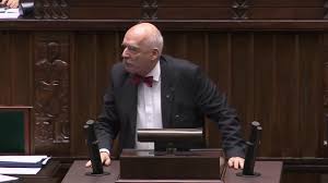 Tomanek wyjaśnił, że standardy pracy rzeczoznawców ogłaszane przez organ państwowy nie były wiążące, więc po nowelizacji przepisów nic w tej kwestii się nie zmieni. Janusz Korwin Mikke W Sejmie O Koronawirusie Szerzycie Panike Straszycie Ludzi Sejm 2 03 2020 Youtube