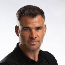 Adrian Hanley (@adiehanley)