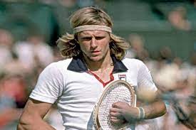 Undertøyet fra bjørn borg har en sporty karakter, og bjørn borg produkter er i dag meget populære, og kjennetegnes av sitt nyskapende design i ulike farger og mønstre, samt sin høye kvalitet. On This Day Bjorn Borg Tops Rod Laver In Their Only Major Encounter