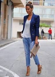 How To Wear A Blazer With Jeans And Heels Boyfriend Jeans White Blouse Navy Blazer Heels And A Top Knot Boyfriend Jeans Fashion Jeans With Heels