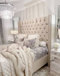 With these amazing golden bedroom decorating ideas, you must be inspired to redesign your bedroom with gold accents. 19 Amazing Glam Bedrooms With Chic Style
