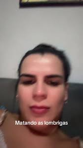 Sítio, comida e fome: a rotina de Samyra