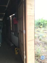 Ngobrol bareng komunitas pintu kali ini kolaborasi dengan @kelasbitcoinid untuk membahas tuntas mengenai. Cara Pasang Pintu Rumah