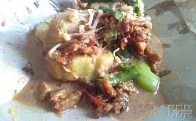 Lontong sayur, menu sarapan orang indonesia. Lontong Pecel Kuliner Makanan Di Jember Yang Beraroma Khas Cendana News