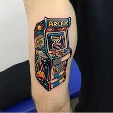 Mbulad Adli Kullanicinin Tattoos Panosundaki Pin Dovme Fikirleri Dovme Dovme Modelleri