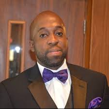 Some endings are beautiful beginnings👩🏻‍🎓 Graduated with a Bachelor of  Arts in English with a minor in Art 3.7 GPA, Cum Laude, & English Honors