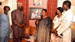 Nigerian pastor tb joshua pictured at his lagos megachurch in december 2014. Tb Joshua Evelyn Joshua Wife Of Late Pastor Of Synagogue Church Speak More On Im Death And Burial Arrangements Bbc News Pidgin