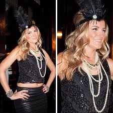 Cabello afro natural ballroom hair pin curls waves curls curls hair braid hair headband curls flapper headband flapper costume more information. 9 Cute Flapper Hairstyles For Long Hair Hollywood Official Long Hair Styles Flapper Hair Hair Styles 2014