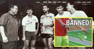 Pendekatan dan pendedahan berani oleh pengarah teknikal skuad remaja negara, datuk misbun sidek apabila memilih barisan pemain muda beraksi di peringkat senior kini menampakkan hasil. How The Sidek Brothers Created A Badminton Move So Tricky It Got Banned Across The World