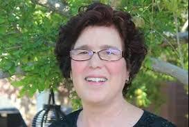 Shelly Burger's Instagram, Twitter & Facebook