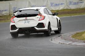 パワーだけでも軽いだけでもダメ パワーウエイトレシオに優れた国産スポーツモデルtop5 web cartop 自動車情報サイト 新車 中古車 carview トヨタ スープラ レクサスrc スバル wrx sti