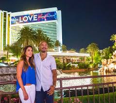 A las vegas golf course. Las Vegas Shopping Fashion For Every Occasion