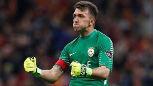 Fotospor.com web sitemizde yer almakta olan istatistiki bilgiler, sayısal veriler ve sitede yer alan tahminler sadece bilgilendirmeye yönelik olup, Galatasaray Fernando Muslera Ile Anlasti Spormani