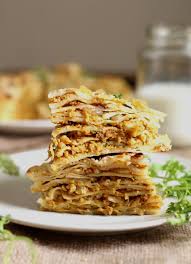 Layered Pan Cakes With Meat Or Chicken Filling A North Malabar Delicacy Chatti Pathiri Or Adukku Pathiri Is A Very Fam Cooking Recipes Ramadan Recipes Iftar