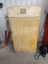 Image result for Stratford Yellow 1958 Frigidaire