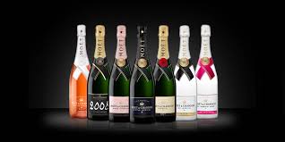 Moët et chandon is one of the world's largest champagne producers and a prominent champagne house. Moet Chandon Price Guide Find The Perfect Champagne 2021