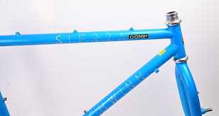 Image result for Bleu Moyen 1989 ARO