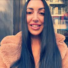 Rochelle Knox Nikzad