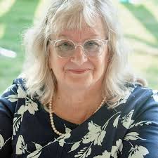 Romance and Mystery Under the Northern Lights: Northern Lights Writers,  Curry, Edna, Devine, Denise, Ness, Lori, Nies, LuAnn, Olson, Shirley,  Pearson, Diane, Pirri, Nancy: 9781718176300: Amazon.com: Books