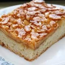Schlesischer Bienenstich Mit Honig Rezept Bienenstich Rezept Bienenstich Lebensmittel Essen