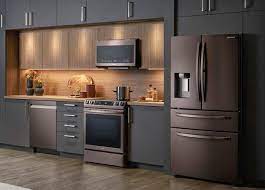 Kitchens appear in a range of styles, from traditional to sleekly minimalist. Samsung Appliances Are Now Available In An Elegant New Finish Tuscan Stainless Steel T Tuscan Kitchen Kitchen Furniture Design Tuscan Stainless Steel Kitchen