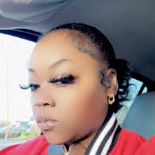 Boosie and his lady Rajel Nelson are all smiles as they kick it court side.  ❤️ ✍🏾: #TSRStaffJW