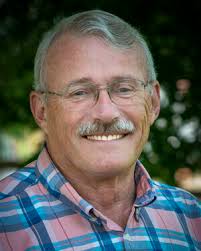 Elliott leads Pettit in race for Kittitas County Auditor