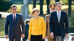 26 martie 1949 (71 de ani)lausanne, elveția. Principesa Margareta Èi Principele Radu SÄrbÄtoresc Noaptea Invierii La ChiÈinÄu