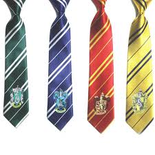 Resultat De Recherche D Images Pour Cravate Gryffondor Harry Potter Tie Harry Potter Outfits Harry Potter Costume