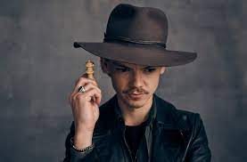 We did not find results for: The Queen S Gambit On Twitter Benny Watts The Photoshoot Thequeensgambit C Phil Bray Netflix