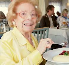 Nu fyller Kate Wacz 90 år!