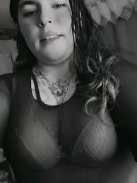 Hola, Como estas? En línea 🟢