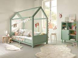 lit cabane monty conforama prix 369 99 euro lit cabane deco chambre garcon idee decoration chambre
