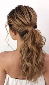 This modern take on the classic layered hairstyle combines sharp angles and soft edges. 20 Best Quick And Easy Hairstyles For Long Hair 2020 Page 14 Of 21 Myflyinghair Com